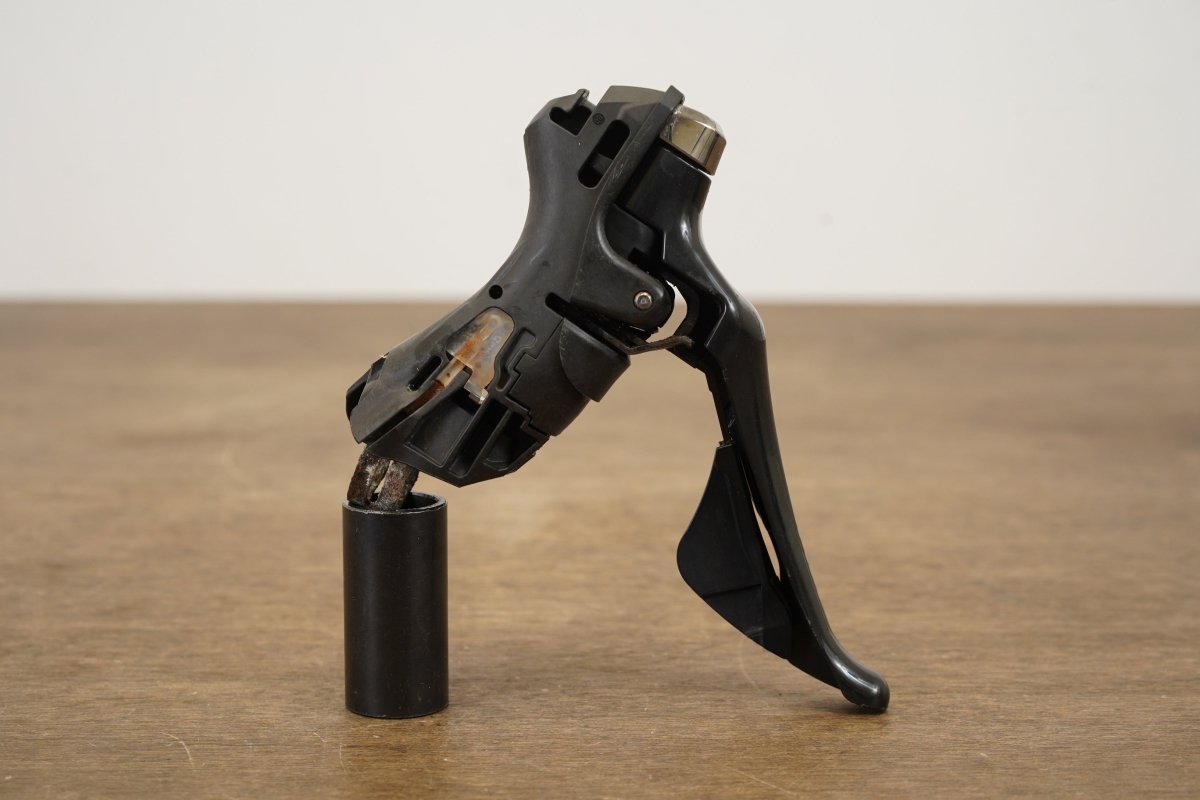 (1) LEFT Shimano Ultegra ST-R8000 11 Speed Mechanical Rim Brake Shifter