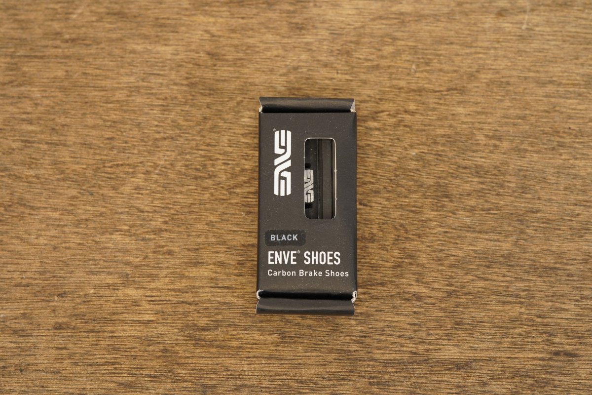 (1 Pair) NEW ENVE Black Shoes Carbon Rim Brake Pads