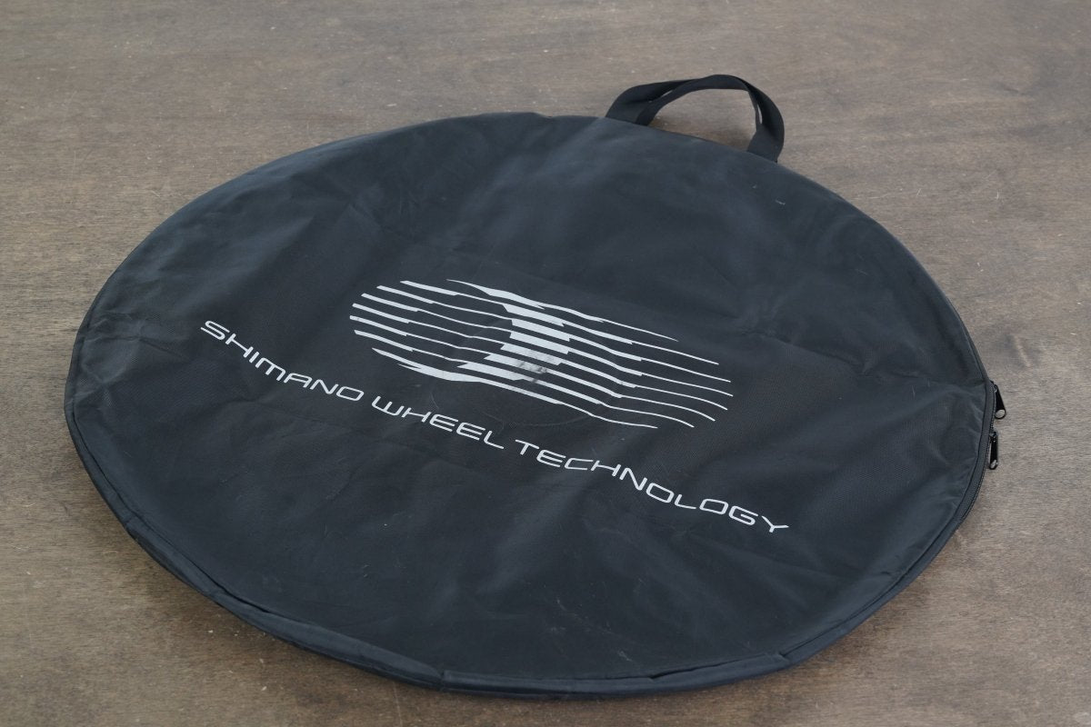 (1) Shimano SM-WB11 Wheel Bag Road Bike 700C