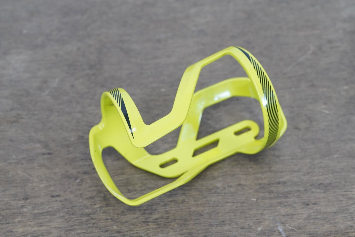 (1) Specialized Zee II Side Loader Water Bottle Cage