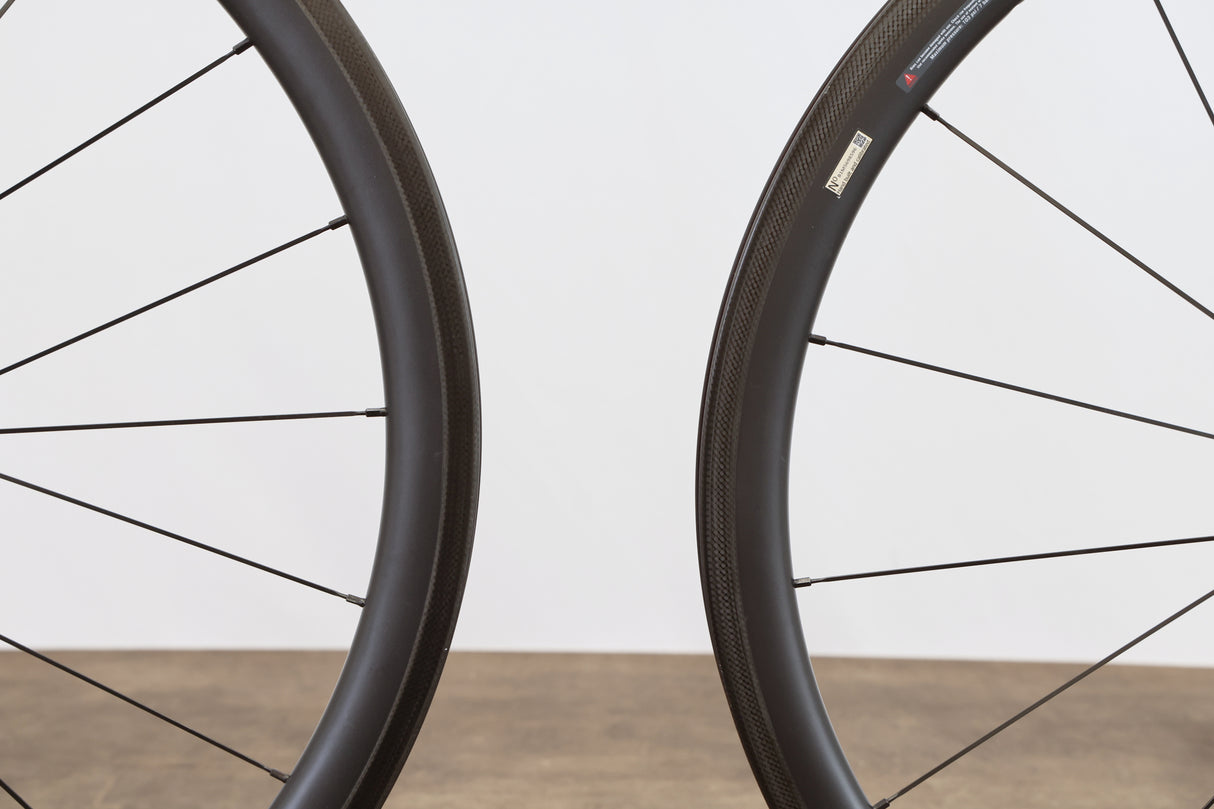 Vision SC 40 Carbon Tubeless Clincher Rim Brake Wheelset Shimano/SRAM 11 Speed