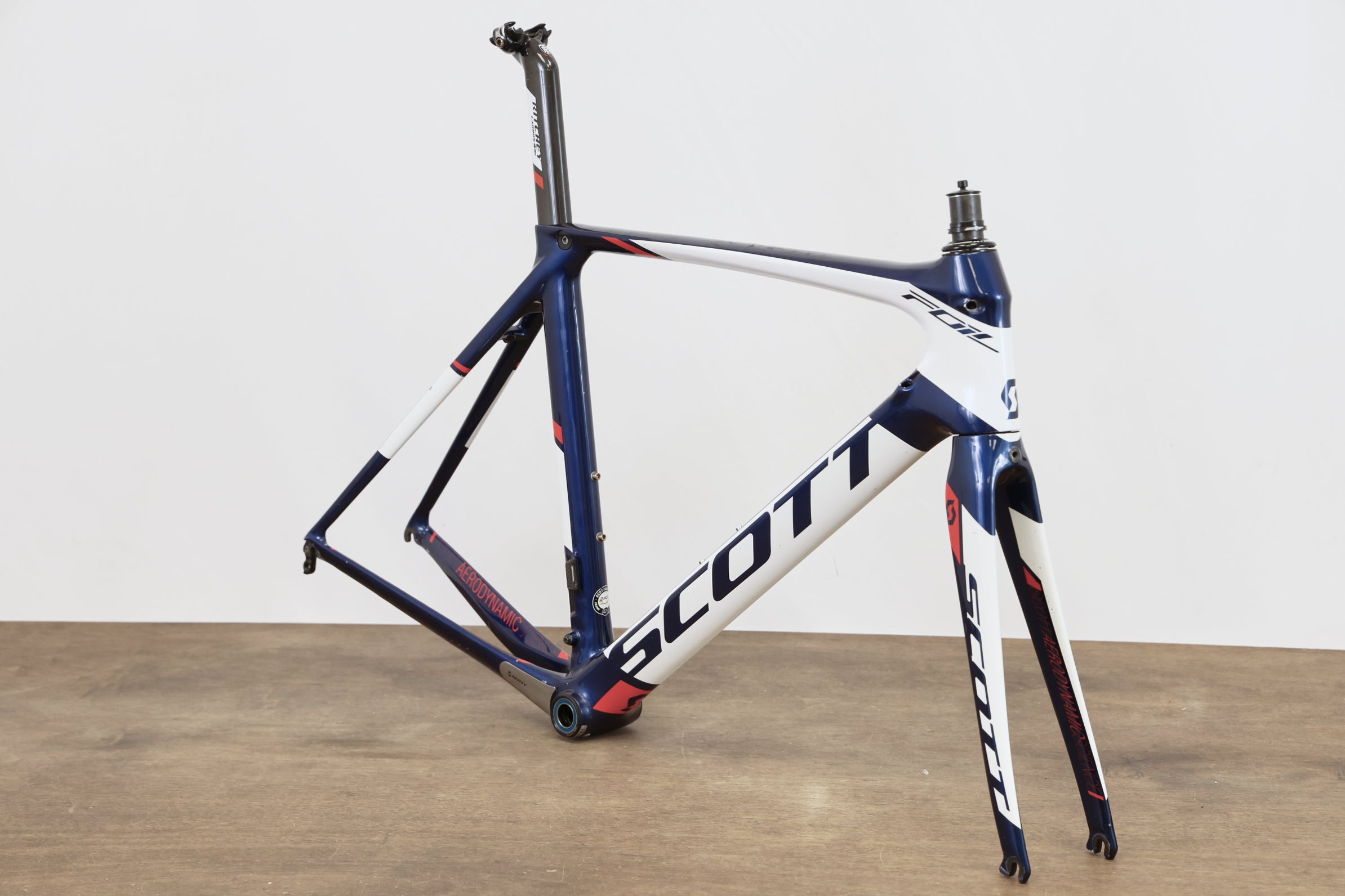 SCOTT foil team issue 2012 フレームセット Scott Foil Team Issue 2012 - Specifications | Reviews | Shops