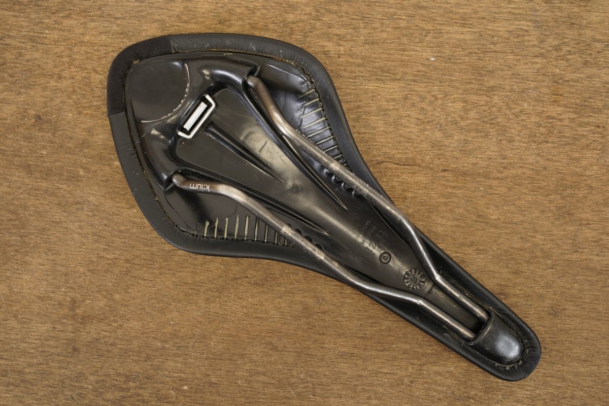 130mm Fizik Arione R3 Kium Rail Road Saddle 243g