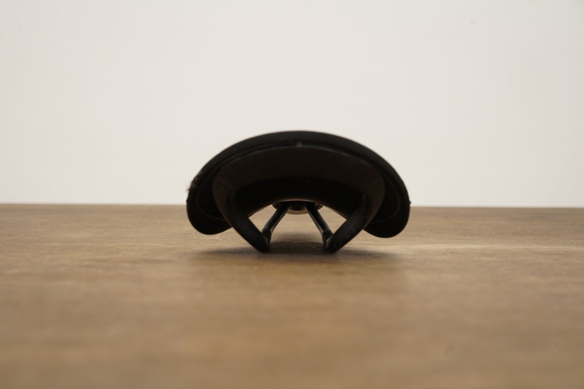 132mm Fizik Aliante 00 Carbon Road Saddle 177g