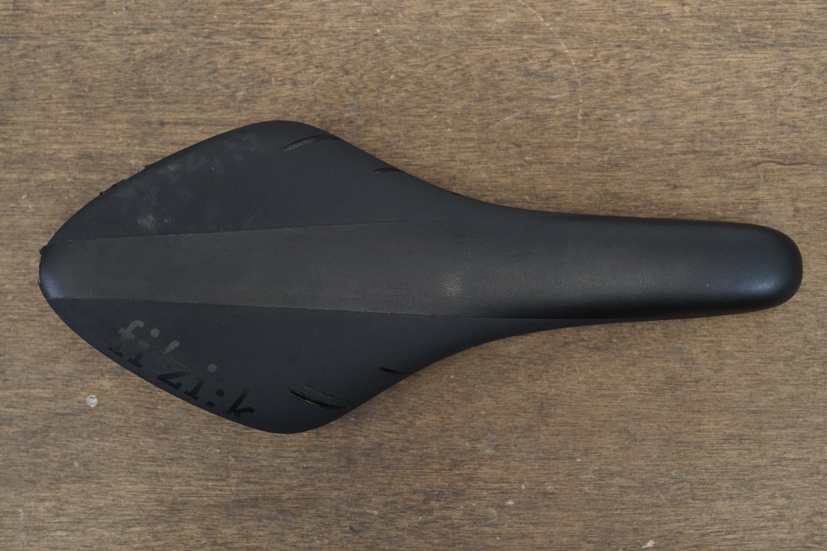 132mm (Regular) Fizik Arione R1 Carbon Rail Road Saddle 164g