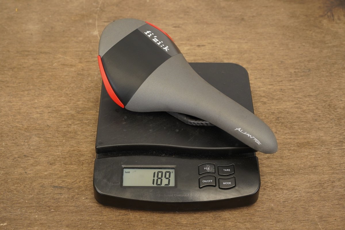 135mm Fizik Aliante R3 Carbon Rail Road Saddle 189g