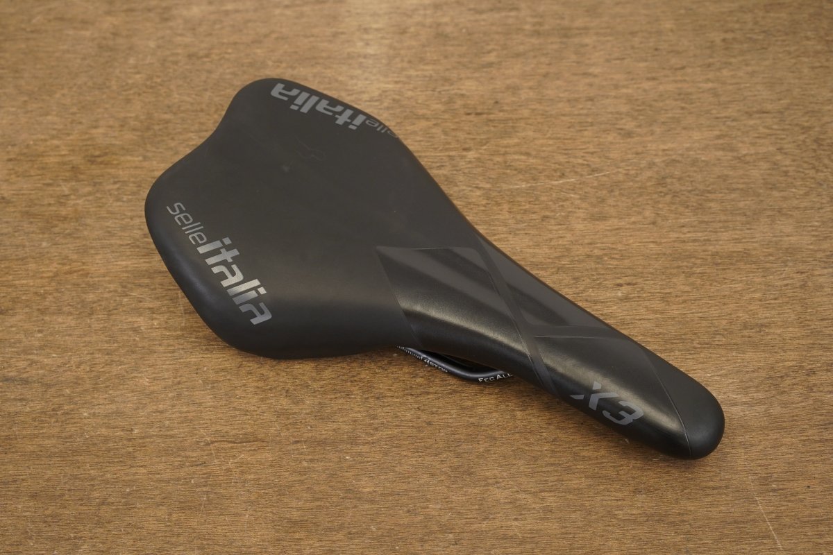 138mm Selle Italia X3 Alloy Rail Road Saddle 289g
