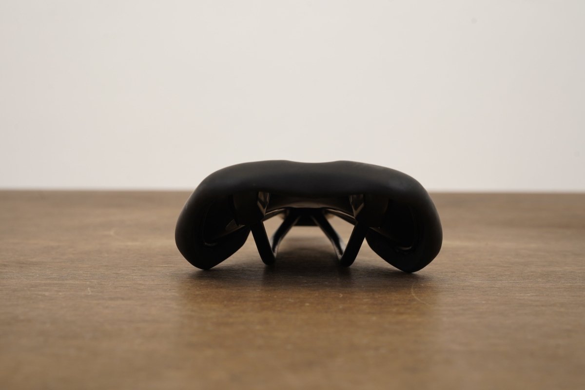 138mm Selle Italia X3 Alloy Rail Road Saddle 289g