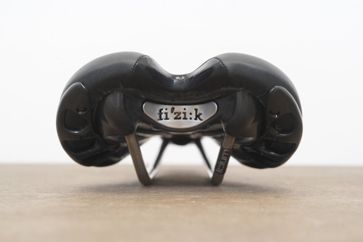 140mm Fizik Aliante VS Kium Rail Road Saddle 258g