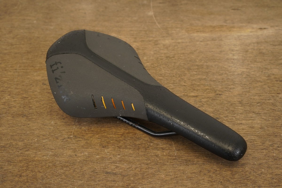 140mm Fizik Antares R5 Cr-Mo Rail Road Saddle 215g