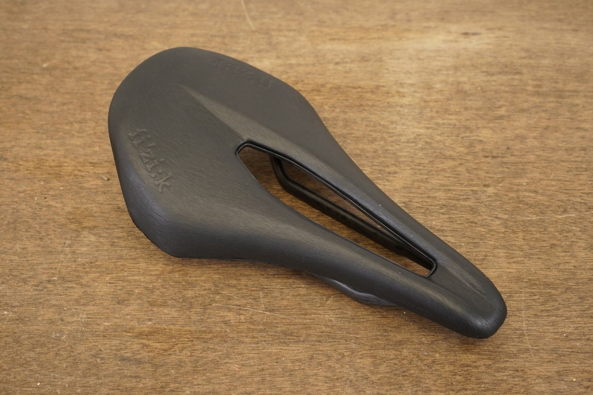 140mm Fizik Argo Vento 00 Carbon Rail Road Saddle 139g