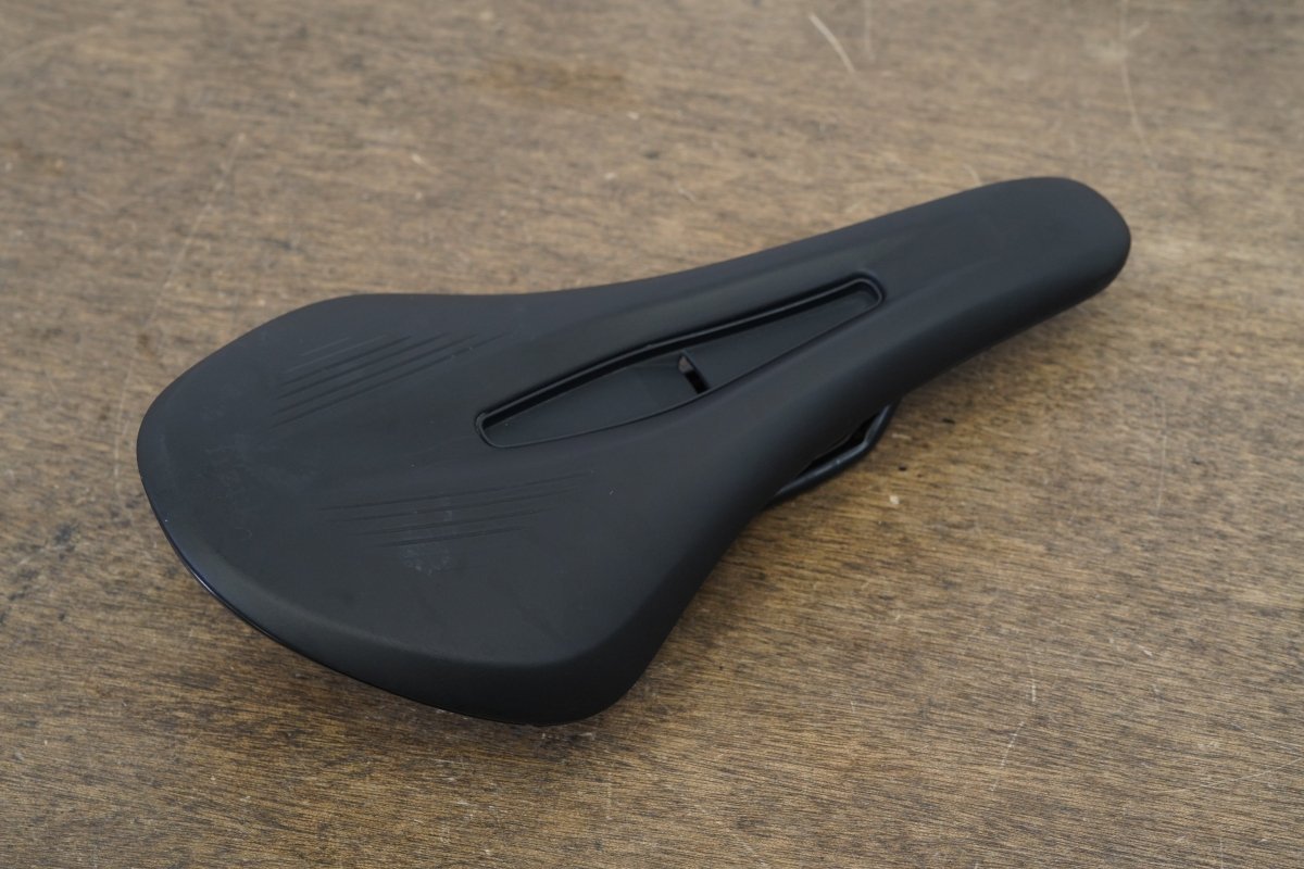 140mm Fizik Argo Vento X5 S-Alloy Rail Road Saddle 244g