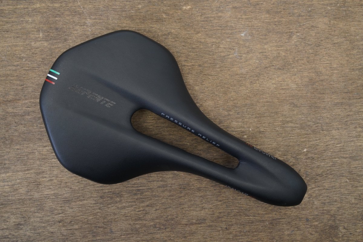 140mm Repente Quasar Cr-Mo Rail Road Saddle 189g