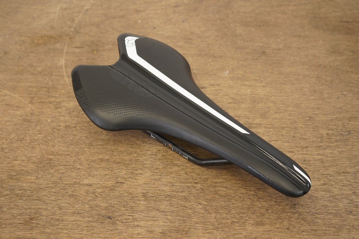 142mm PRO Falcon Carbon Rail Road Saddle 184g