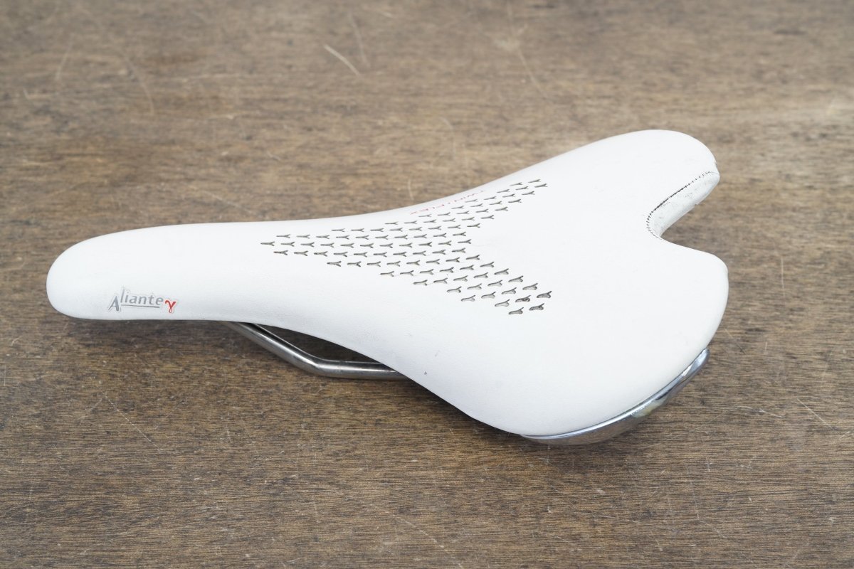 143mm Fizik Aliante Gamma Kium Rail Carbon Road Saddle 264g
