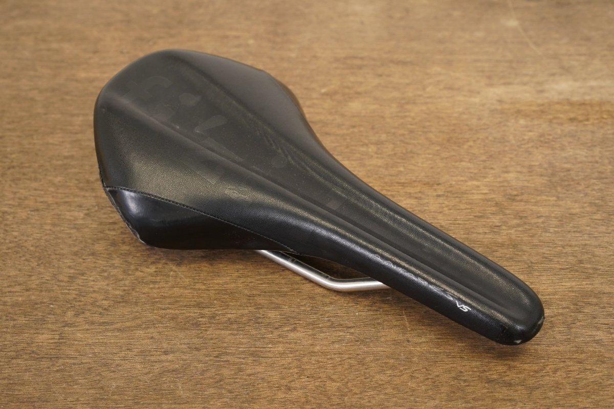 143mm Fizik Antares VS Kium Rail Road Saddle 220g