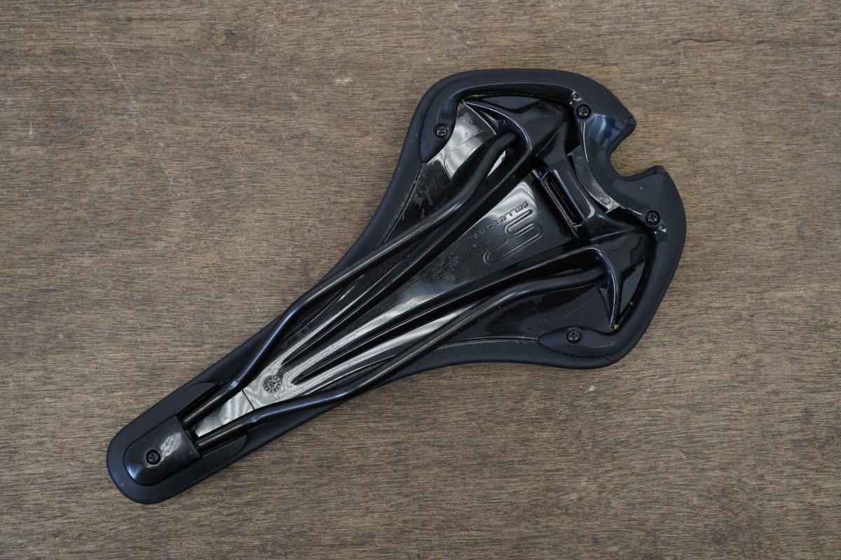 143mm Selle Royal Seta Chromoly Rail Road Saddle 301g