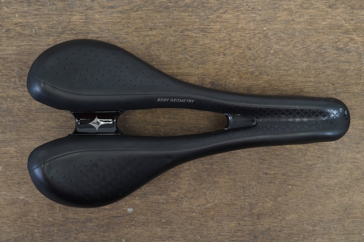143mm Specialized Oura Comp Cr-Mo Rail Road Saddle 260g