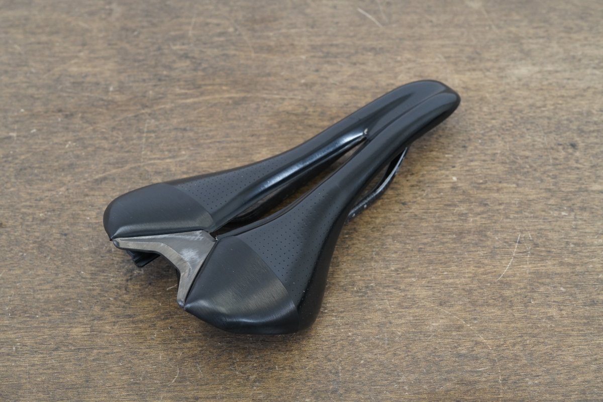 143mm Specialized S-WORKS Romin Evo Carbon Rail Saddle 137g
