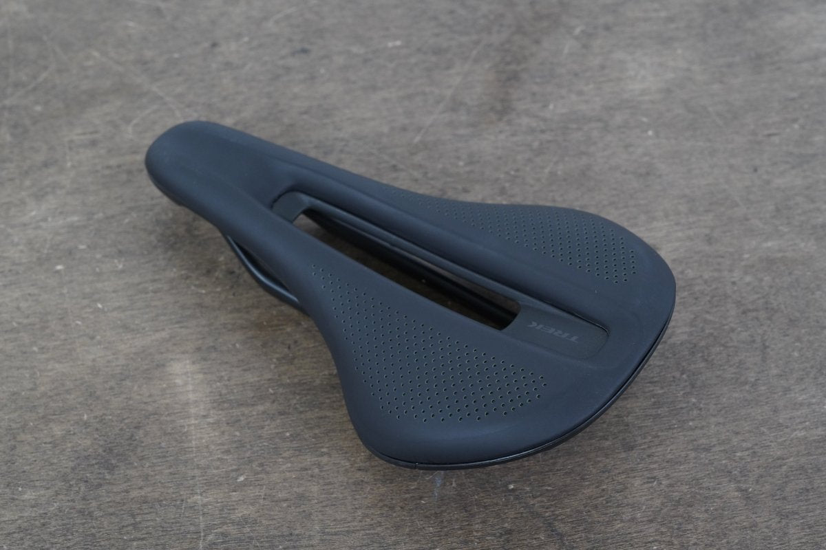 145mm Bontrager Verse Pro Short Carbon Rail Road Saddle 182g