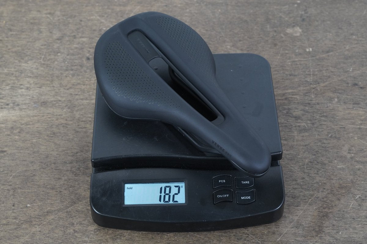 145mm Bontrager Verse Pro Short Carbon Rail Road Saddle 182g