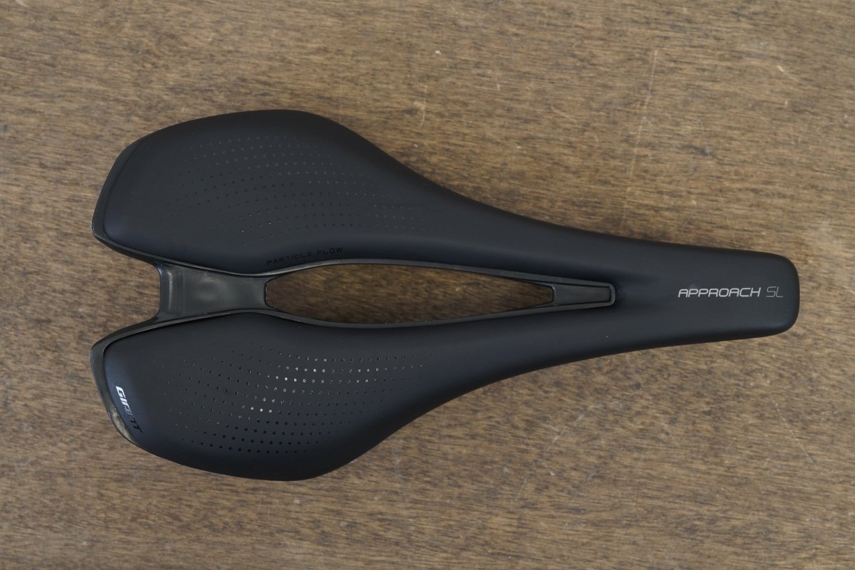 145mm Giant Approach SST Rail Road Saddle 240g