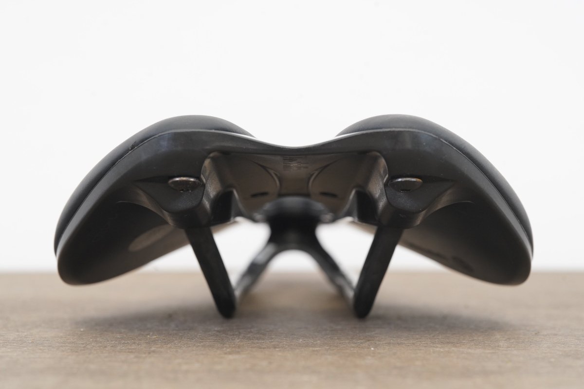145mm Selle Italia Novus Boost Evo Kit Carbonio Superflow Road Bike Saddle 181g