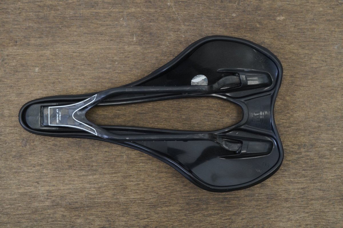 145mm Selle Italia SLR Superflow Boost Carbon Rail Road Saddle 130g
