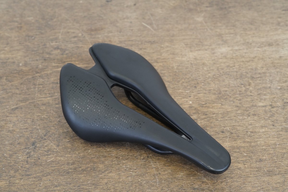 148mm Pinarello MOST Lynx Ultrafast Superflow Carbon Rail Road Saddle 194g