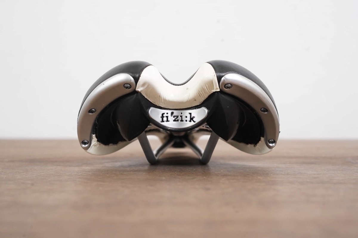 150mm Fizik Vesta Manganese Road Saddle 295g