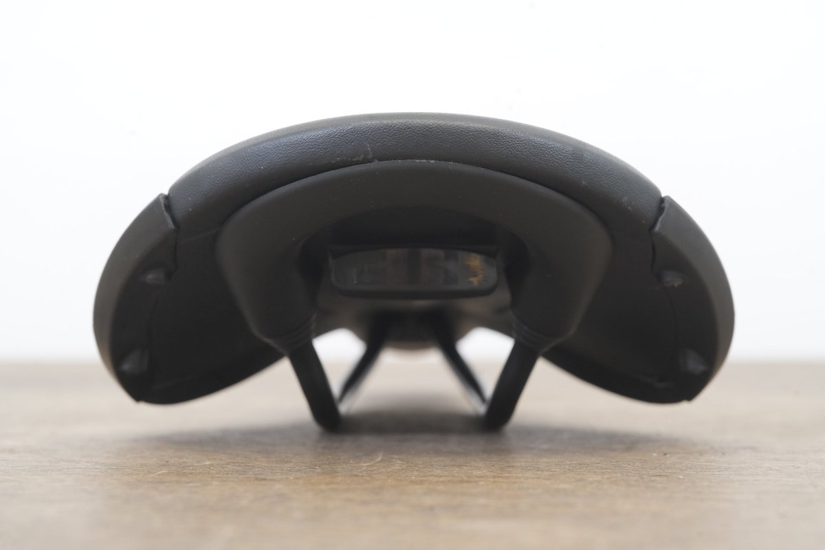 150mm (Large) Fizik Aliante R5 Manganese Rail Road Saddle 252g