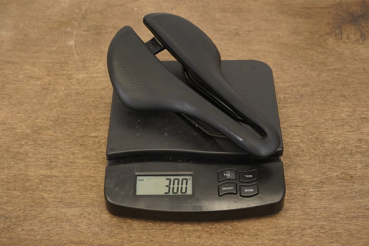 155mm Bontrager Aeolus Comp Steel Rail Road Saddle 300g