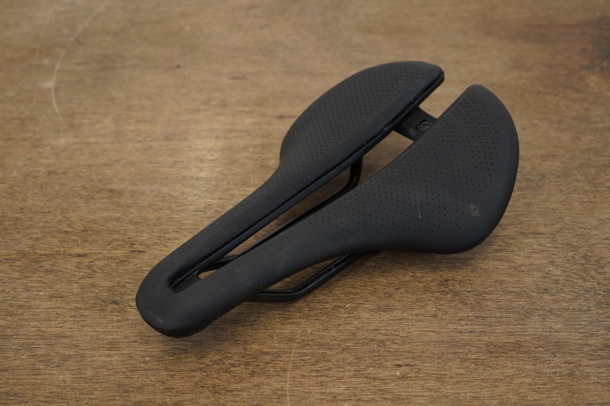 155mm Bontrager Aeolus Elite Austenite Rail Road Saddle 235g