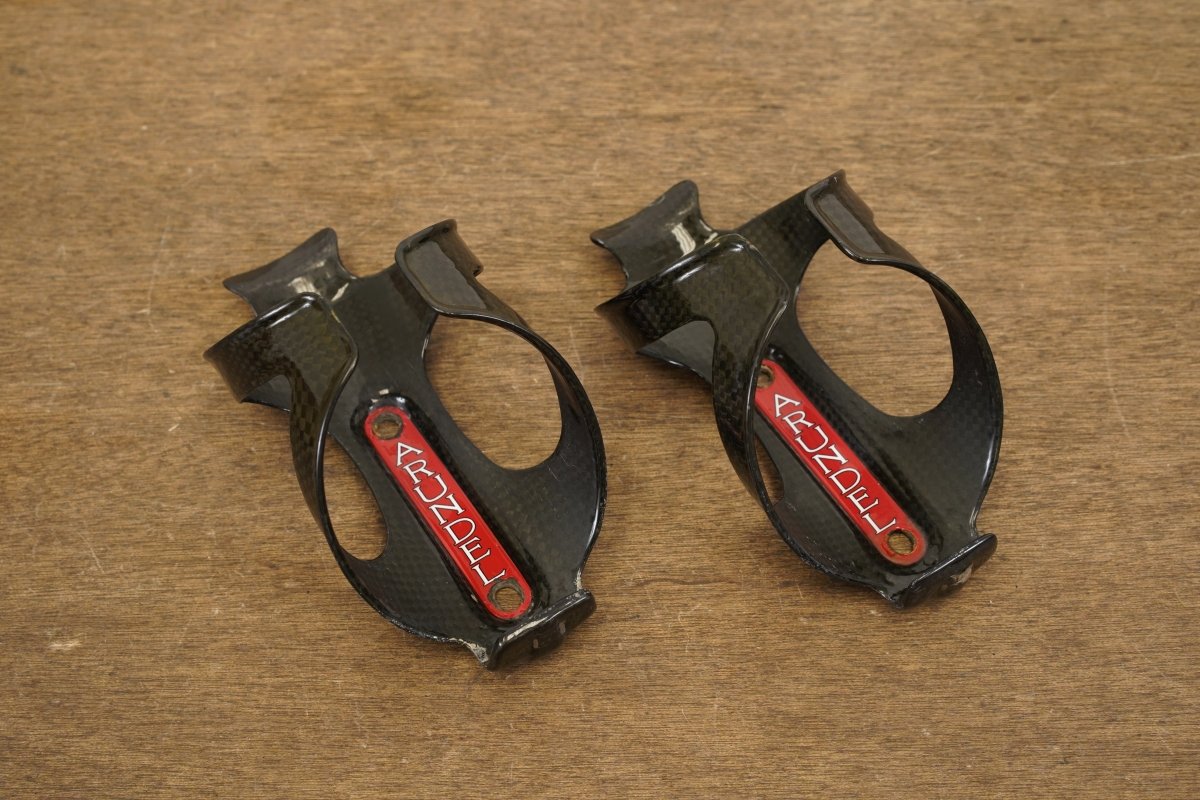 (2) Arundel Dave-O Carbon Water Bottle Cages 65g