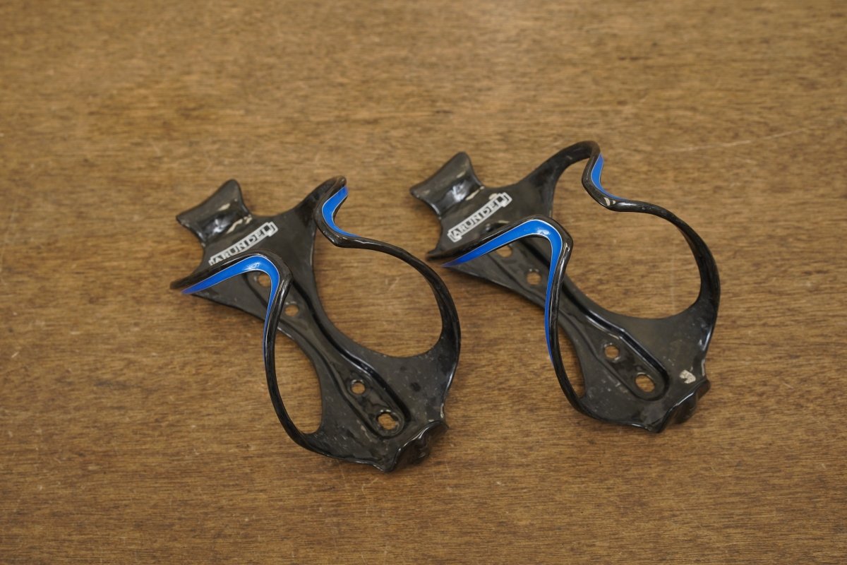 (2) Arundel Mandible Carbon Water Bottle Cages 51g