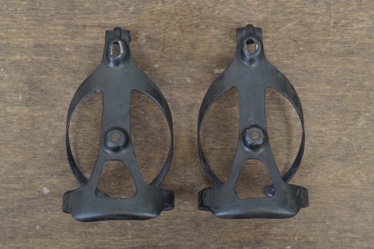 (2) Carbon Water Bottle Cages 31g