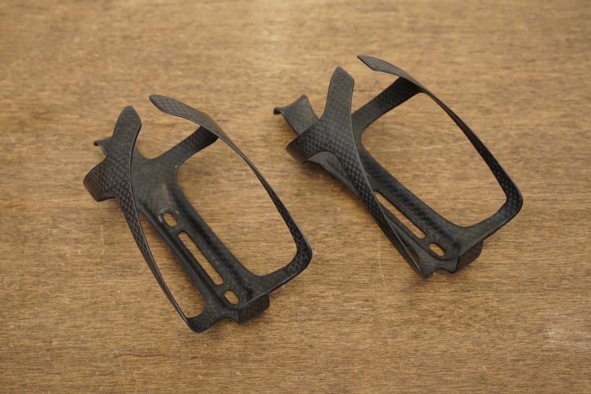(2) Carbon Water Bottle Cages 55g
