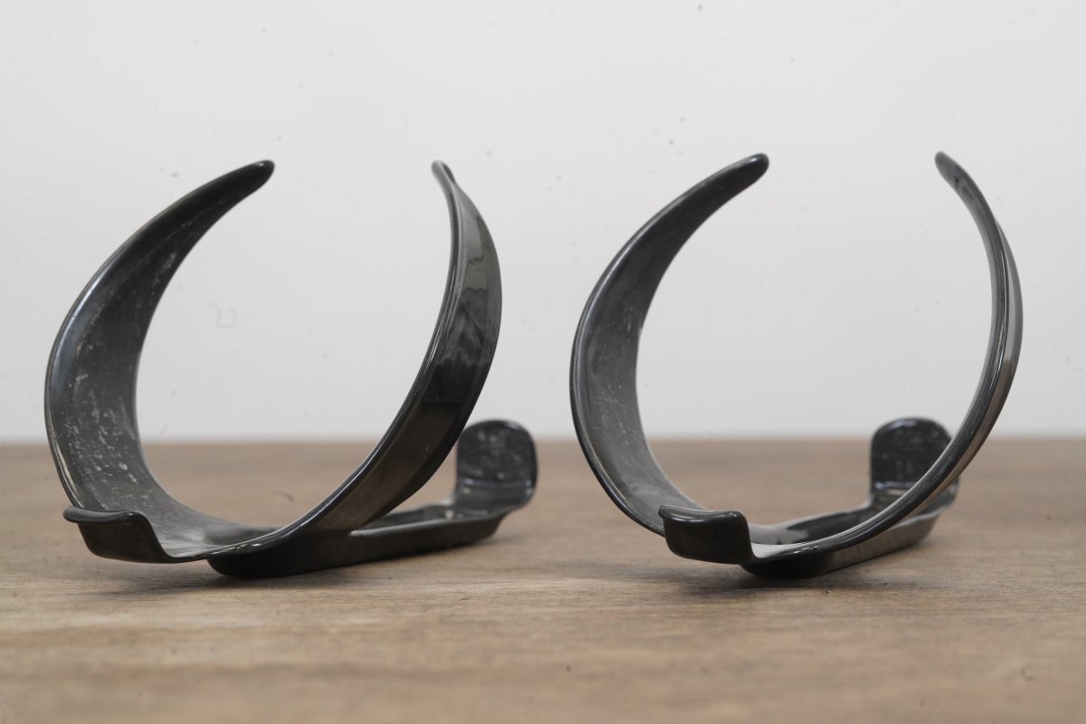 (2) Carbon Water Bottle Cages