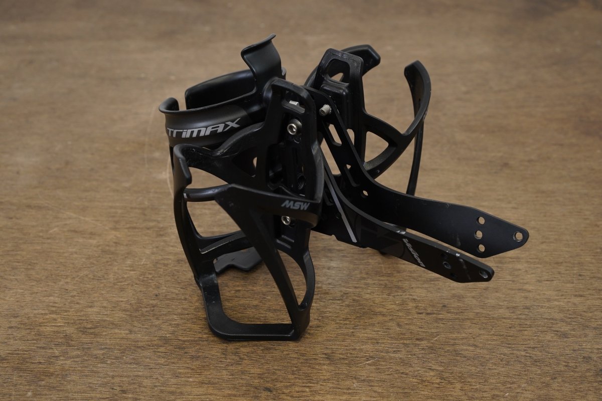 (2) MSW Plastic (1) Trimax HIGH GRIP Bottle Cages + Vision Rear Hydration 232g