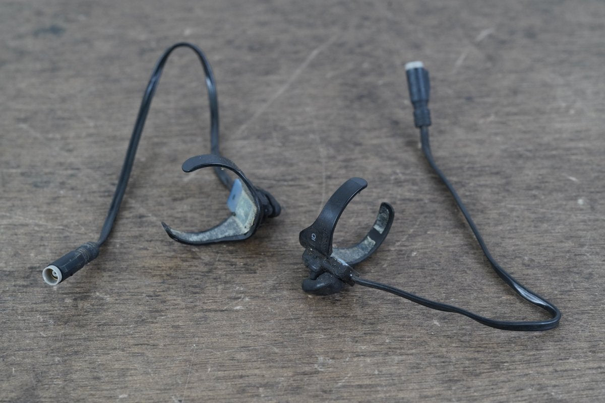 (2) Shimano SW-R610 Di2 Sprint Shifters