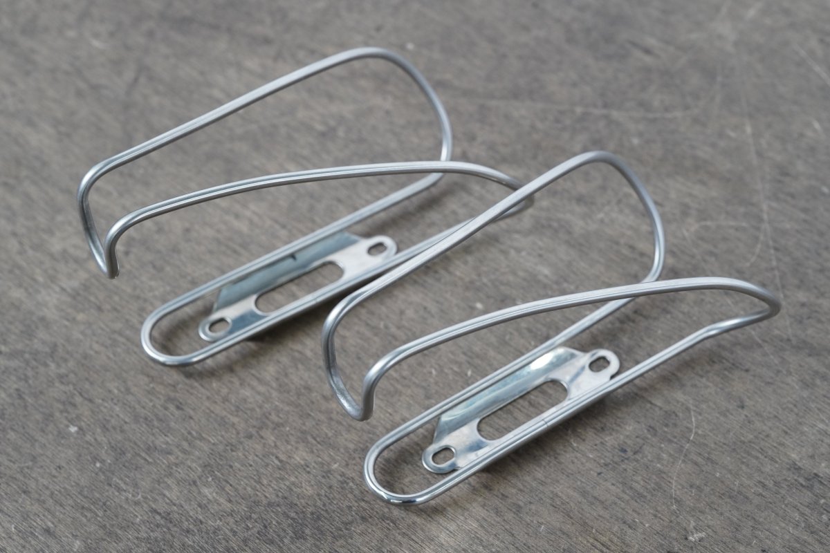 (2) Titanium Water Bottle Cages 87g