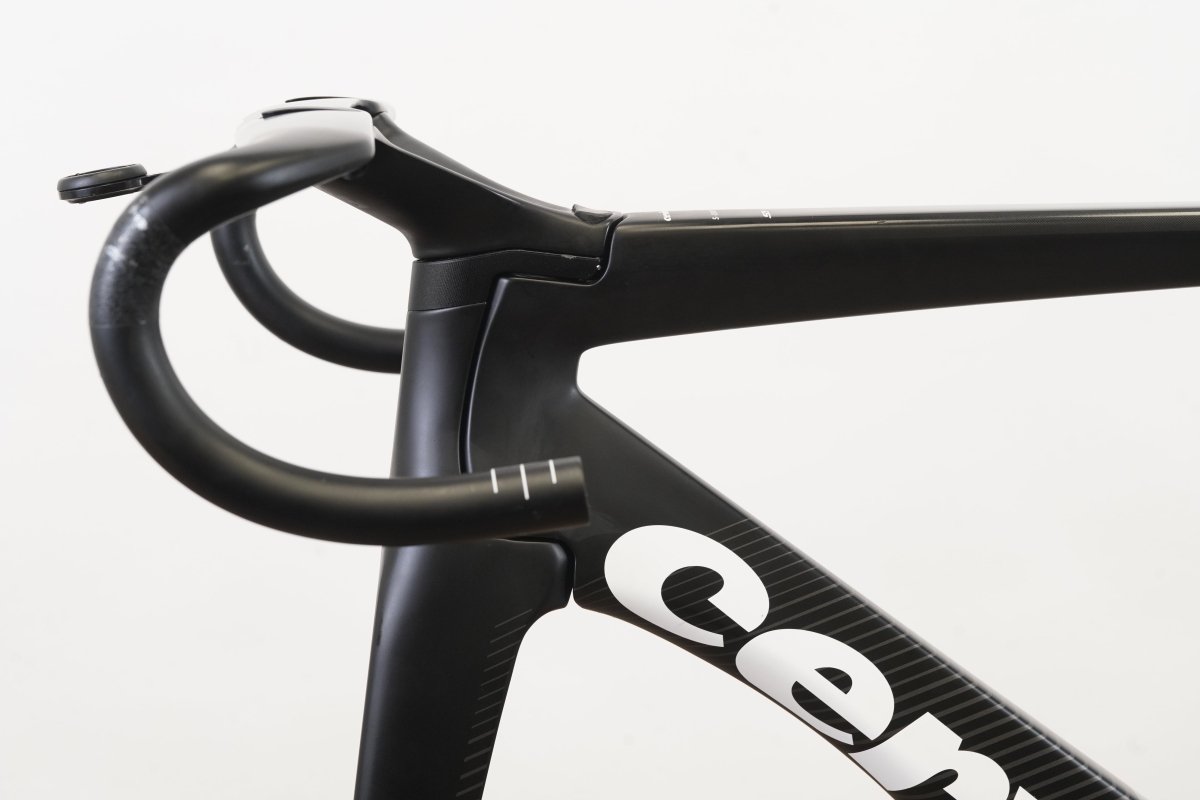 2019 54cm Cervelo S5 Carbon Aero Disc Brake Road Frameset + Cockpit