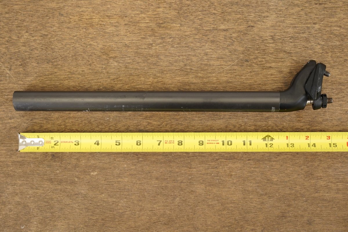2019 Giant Defy D-Shape Carbon Seatpost