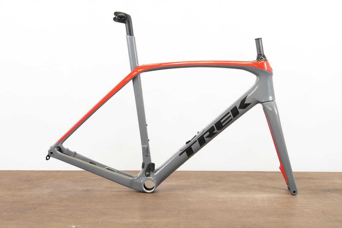 2021 56cm Trek Domane SL 4 Gen 3 Carbon Disc Brake Road Frameset