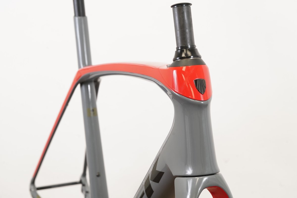 2021 56cm Trek Domane SL 4 Gen 3 Carbon Disc Brake Road Frameset