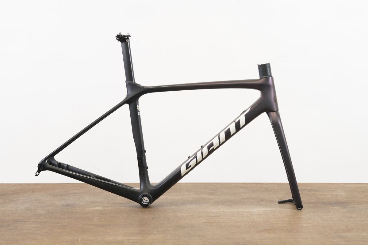 2021 S (Small) Giant TCR Advanced Pro Carbon Disc Brake Road Frameset