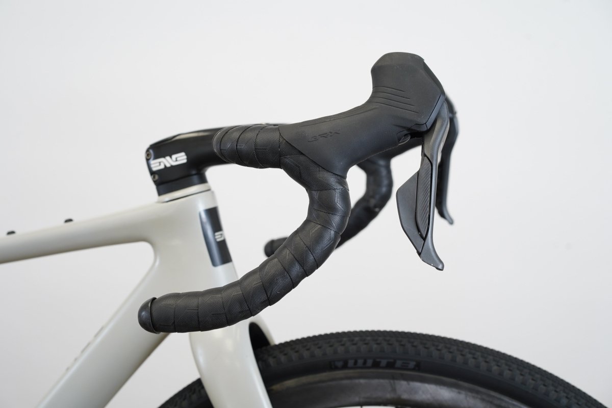 2023 52cm ENVE MOG Shimano GRX RX825 Di2 12 Speed Disc Brake ENVE Gravel Bike
