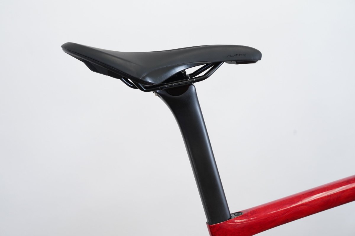 2024 56cm Specialized S-WORKS Tarmac SL8 SRAM Red AXS Roval CLX II Disc Bike