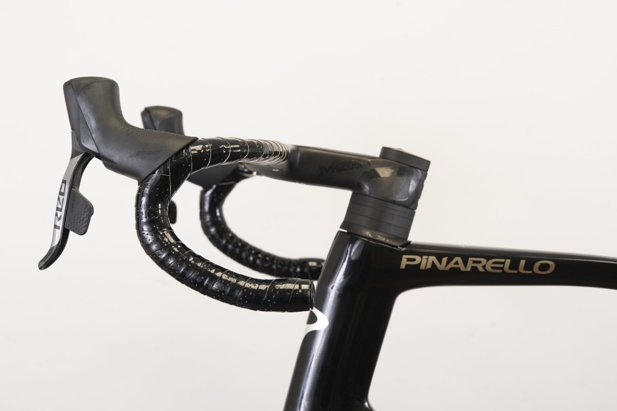 2024 59.5cm Pinarello Dogma X SRAM Red AXS ENVE 5.6 Carbon Disc Road Bike