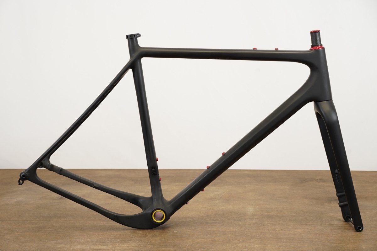 2024 L (Large) Open U.P. Carbon Disc Brake Gravel Frameset